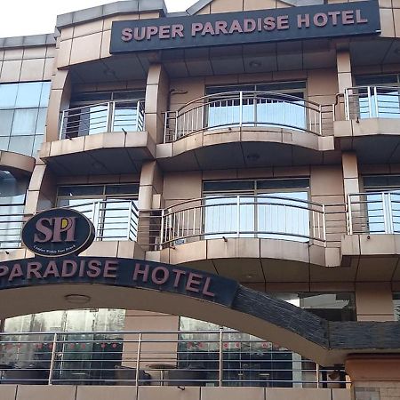 Super Paradise Hotel Kampala Exterior foto